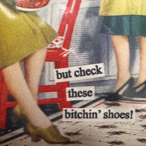 NEW Vintage Style Kiss Lock Graphic Coin Pouch - Picture 9 of 9